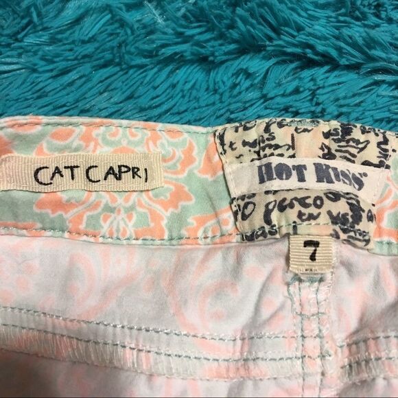 Hot Kiss Cat Capri 7 - Picture 3 of 8